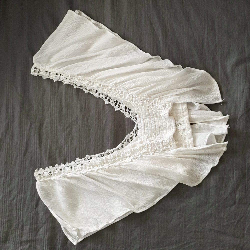 Lulu's White Saturday In The Park Crop Top - Picture 5 of 6